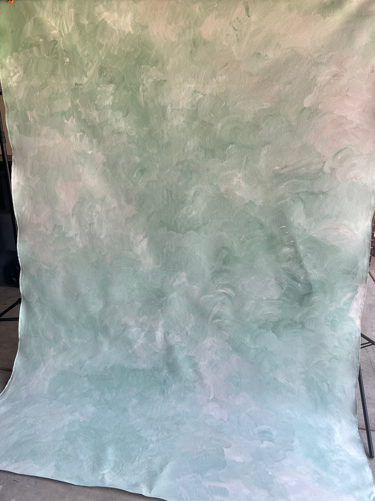 6x8' Hand Painted Backdrop (Light Green)